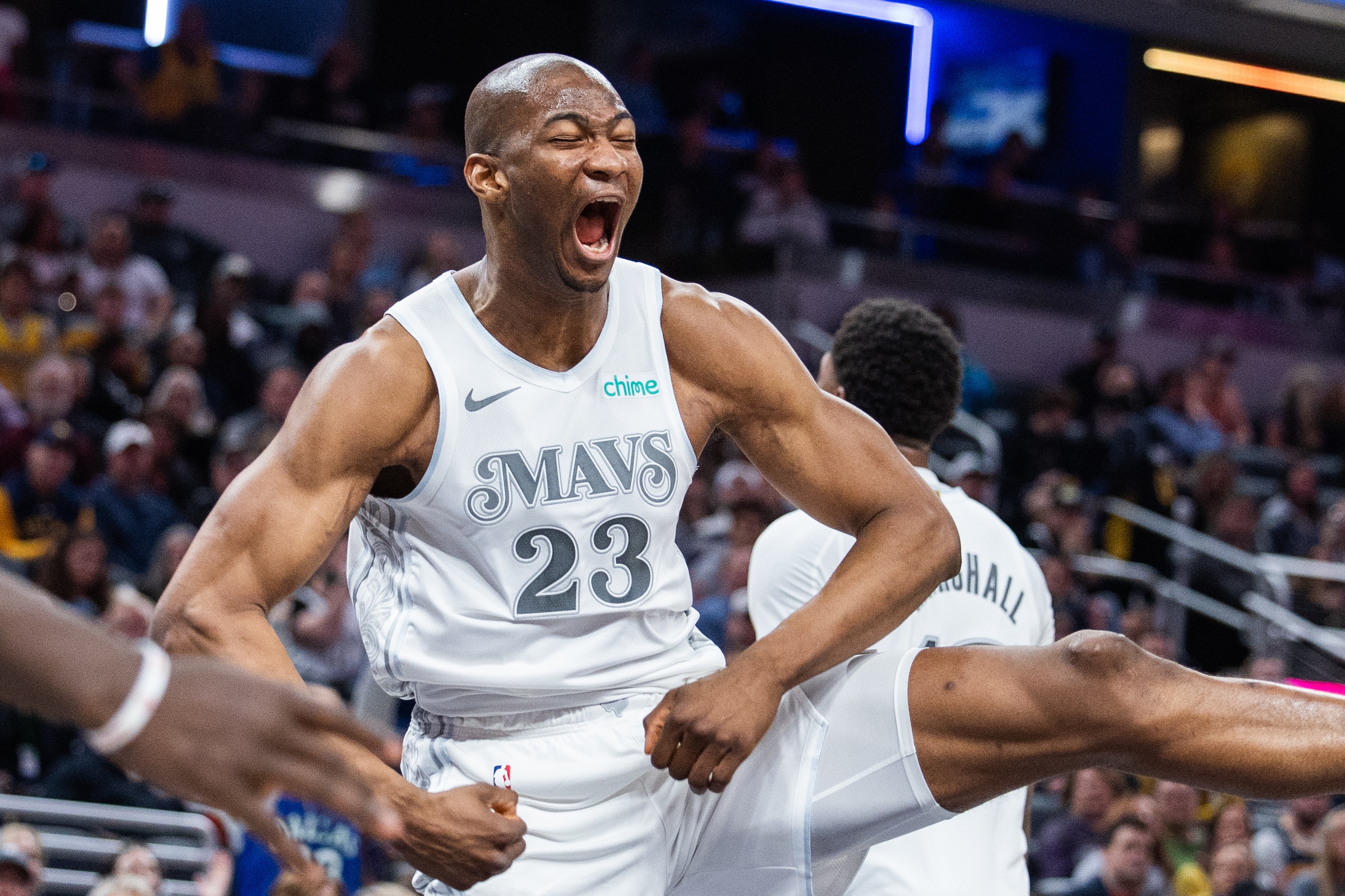 mk体育入口-热记：凯-琼斯近四天一直在为热火试训 目前尚未被告知是否会签约