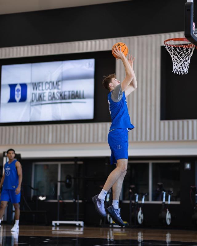 mk体育入口-准状元弗拉格闪耀纽约 篮网绝杀76人和他渐行渐远