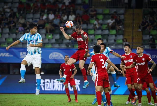 mk体育入口-【中超】姜积弘头槌武卡诺维奇破门 梅州2比1广州城